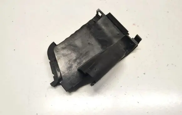 Mercedes-Benz GLE (W166 - C292) other engine part A1666820123
