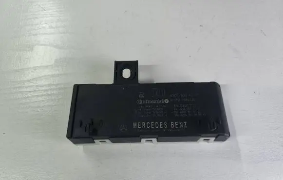 Mercedes-Benz C W205 Tailgate/trunk control unit/module A2059004507 A2C7491580000 03017732