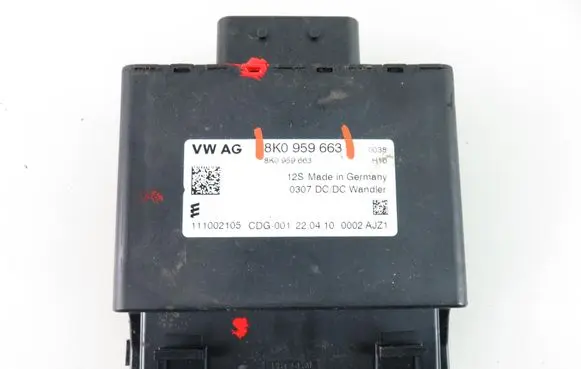 Audi A3 S3 8P Voltage converter inverter 8K0959663