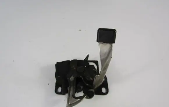 Honda Civic Engine bonnet/hood lock/catch 