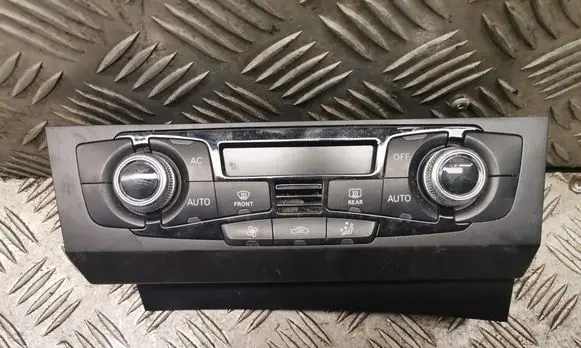 Audi A4 S4 B8 8K Climate control unit 8K2820043S