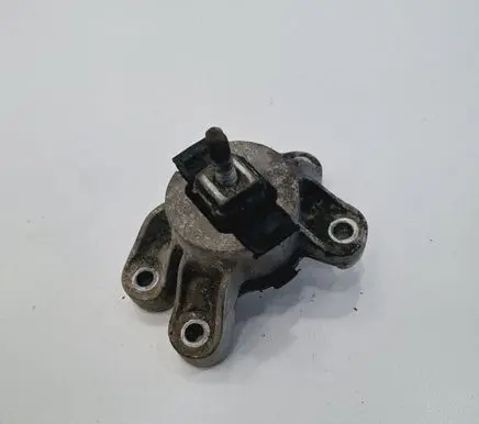 Mini One - Cooper Clubman R55 Gearbox mount 6779806
