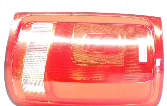 Volkswagen Amarok Rear/tail lights