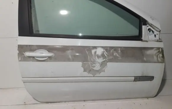 Renault Clio III Door (2 Door Coupe) 