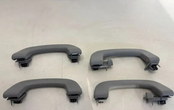 BMW 2 F46 A set of handles for the ceiling PA6GF30
