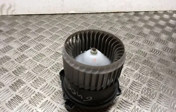 Mitsubishi Colt Heater fan/blower 1736006902