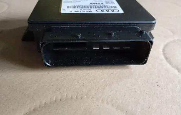Audi A4 S4 B8 8K Hand brake control module 8K0907801M 8K0907801J A2C53406353