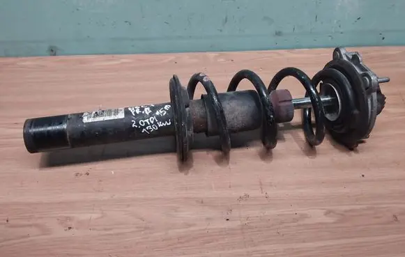 Front shock absorber with coil spring