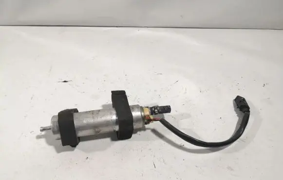 Audi A5 Sportback 8TA Fuel injection high pressure pump 11T0960047