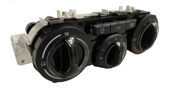 Peugeot 208 Climate control unit 96722483ZD T1013332G E1063173