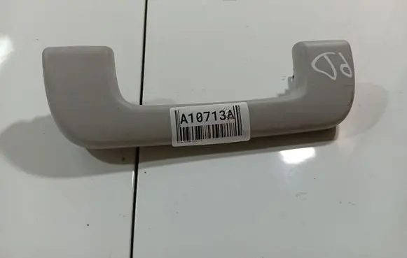 Skoda Superb B6 (3T) Front interior roof grab handle 8K0857607