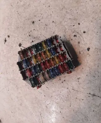 Volvo S60 Fuse box set 9162439