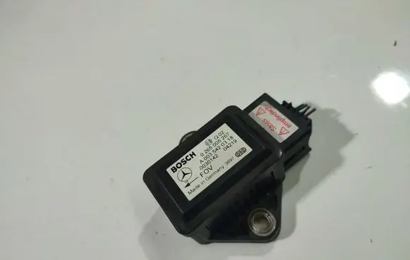 Mercedes-Benz CLS C219 ESP acceleration yaw rate sensor Q02