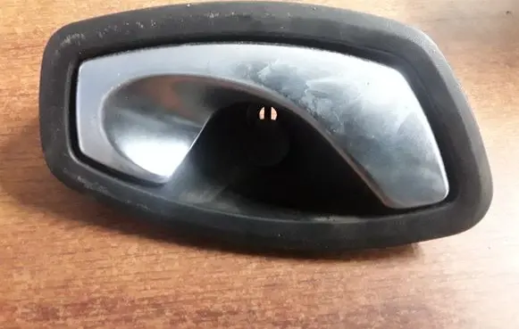 Renault Megane III Front door interior handle 826720001R