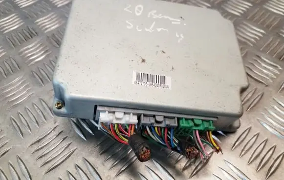 Subaru Legacy Gearbox control unit/module 31711AF210 A64000R0Q