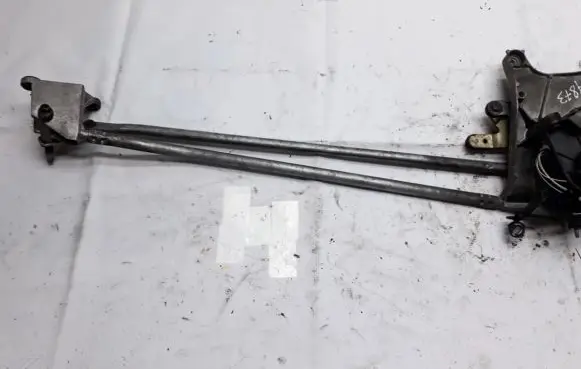 Fiat Ulysse Front wiper linkage and motor