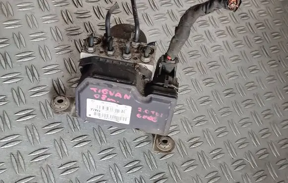 Volkswagen Tiguan ABS Pump 5N0614517L 16132014 54085069B