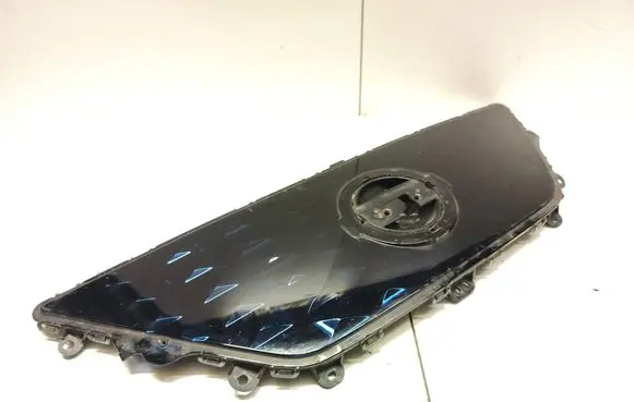 Front bumper upper radiator grill