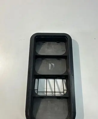 Volkswagen Tiguan Quarter panel pressure vent 7N0819465D