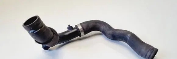 Volkswagen PASSAT B6 Engine coolant pipe/hose 3C0121087A