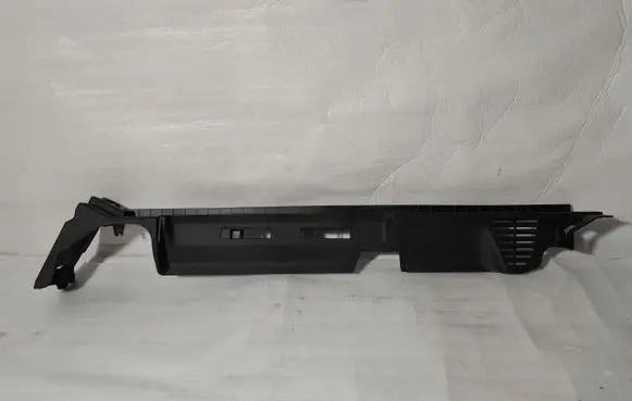 Audi Q8 Centre console side trim rear 4M8863528A