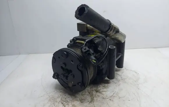 Ford Fiesta Air conditioning (A/C) compressor (pump) 2S6H19D629AB