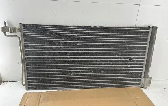 Ford Focus A/C cooling radiator (condenser) AV6119710AA U7374003 BV6180342