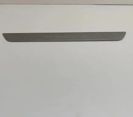 Tesla Model 3 Front sill trim cover 150476300A