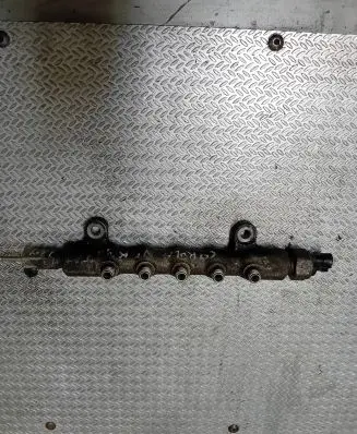 Toyota Corolla Verso AR10 Fuel main line pipe