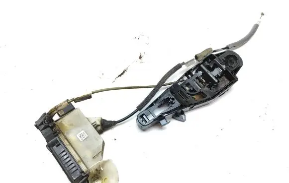 Citroen DS5 Front door lock 45017185 45077185 9828097