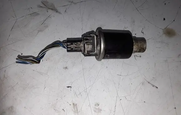 Air conditioning (A/C) pressure sensor