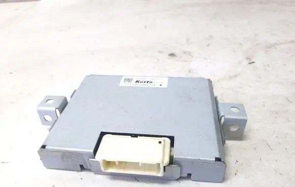 Toyota Avensis T270 Other control units/modules 3550018527