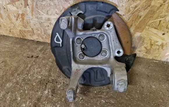 Ford Fusion II Rear wheel hub HG9C585758A