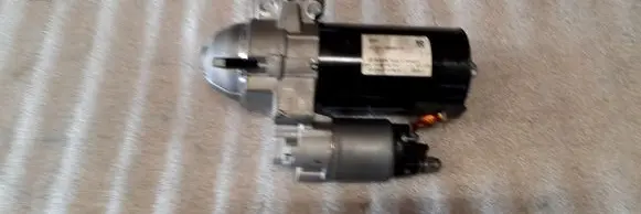 BMW 7 G11 G12 Starter motor 858989102