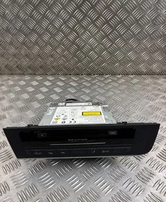 Audi A7 S7 4G Radio/CD/DVD/GPS head unit 4G1035021F 4G1035021D