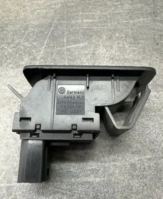 Volkswagen Touran I Electric window control switch 1T0959551