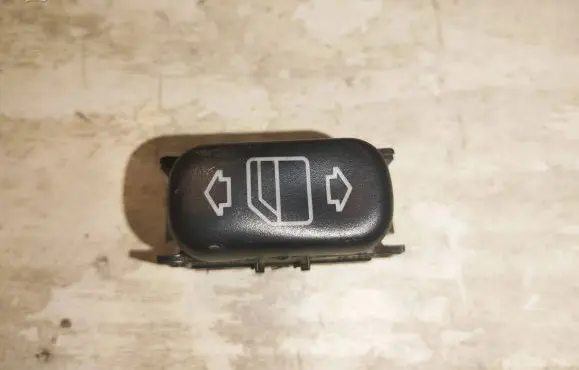 Mercedes-Benz A W168 Electric window control switch 534240