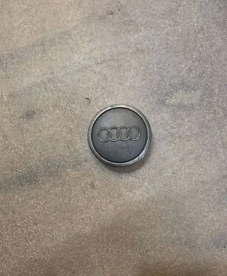 Audi A8 S8 D2 4D Original wheel cap 