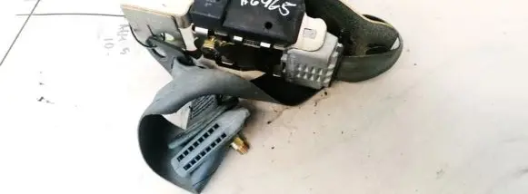 Renault Scenic I Front seatbelt 743594