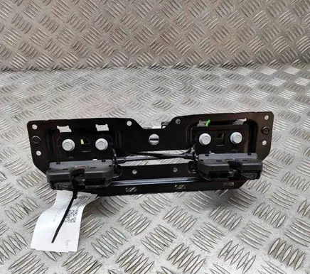 Opel Cascada Rear seat headrest 13378921