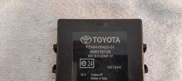 Toyota Land Cruiser (J120) Parking PDC control unit/module 4M0178T2B