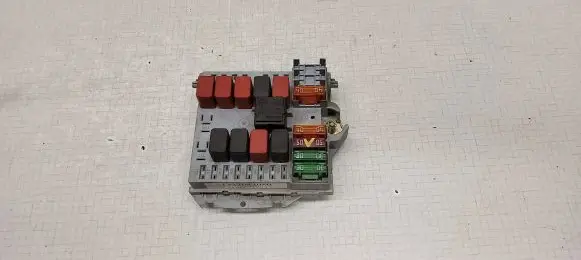 Fiat Ducato Fuse module 1332043080 46520429