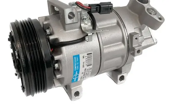 Dacia Sandero Air conditioning (A/C) compressor (pump) 926006775R 926006775RA