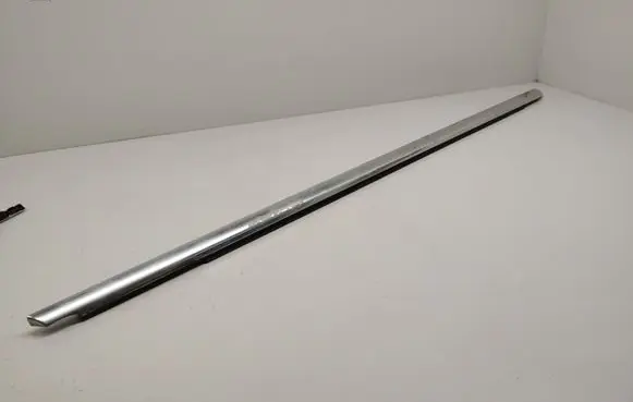 Mercedes-Benz A W177 Front door glass trim molding