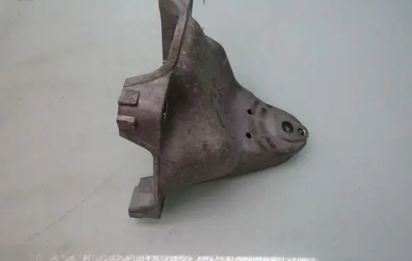 Lexus IS III XE30 Engine mounting bracket 13126
