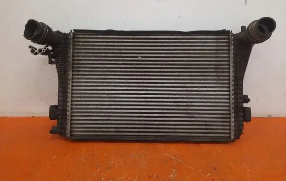 Volkswagen Cross Touran I Coolant radiator 1K0145803T
