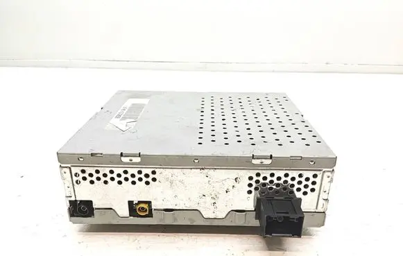 Mercedes-Benz SLK R171 Sound amplifier A2118702489 6031E3051416410 51416410