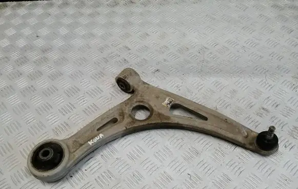 Hyundai Kona I Front lower control arm/wishbone 