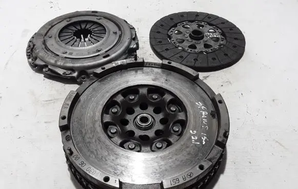 Mercedes-Benz Sprinter W907 W910 Clutch set kit