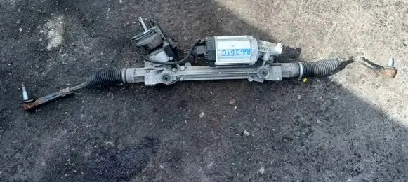 Opel Astra J Steering rack 7805501608